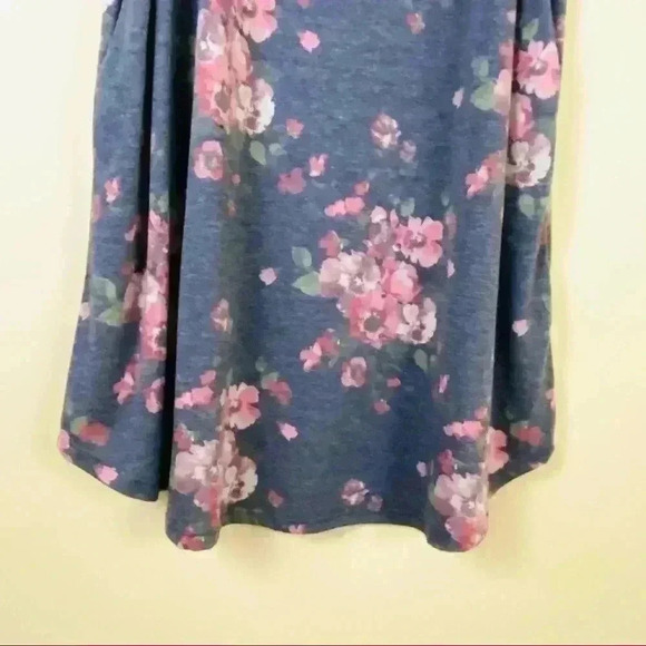 Altar’d State Rayon Blend Gray Floral Cold Shoulder Mini Dress Size S - Picture 4 of 10